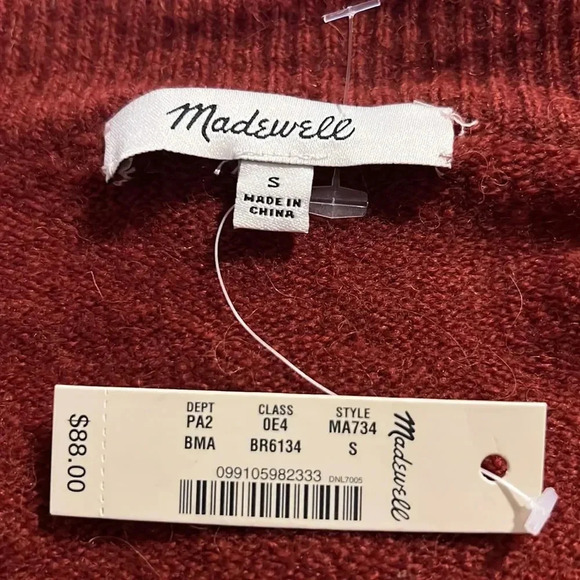 Madewell Bartlett V-Neck Pullover Sweater in Coziest Yarn Oversized Maro… - Picture 11 of 14